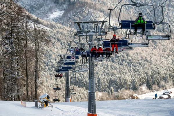 Valca Slovakia Hazi Ran 2022 Kayakçı Kış Mevsiminde Snowland Valca — Stok fotoğraf