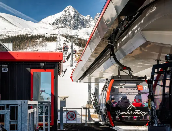 Tatranska Lomnica Slovakia Mart 2022 Slovakya Nın Yüksek Tatras Dağlarındaki — Stok fotoğraf