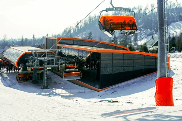 Tatranska Lomnica Slowakei Februar 2011 Station Der Seilbahn Skigebiet Tatranska — Stockfoto