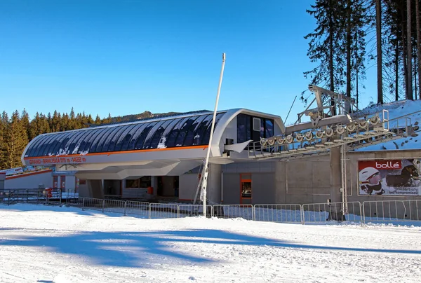 Demanovska Dolina Slovakia December 2013 Ski Lift Resort Jasna Low — Stock Photo, Image