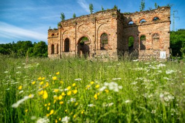 Teknik çekim - Slovakya 'da Frantiskova Huta adlı Demir Eritme Tesisinin kalıntıları.