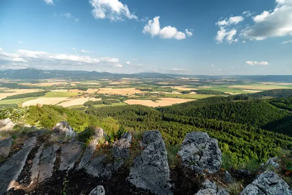 斯洛伐克Ondrasovska Skala岩石上美丽的山景 — 图库照片