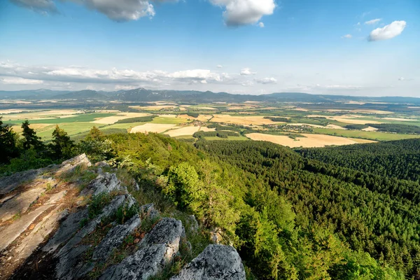 斯洛伐克Ondrasovska Skala岩石上美丽的山景 — 图库照片