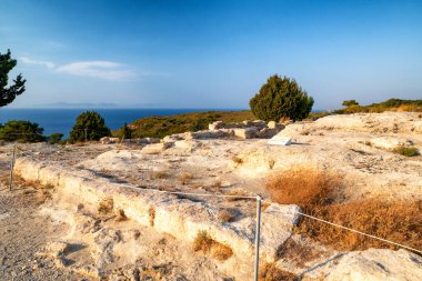 Yunanistan 'ın Rodos adasındaki antik Kamiros kasabasında arkeolojik alan. Athena Tapınağı