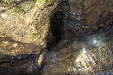 Stalactite, mağaranın dikdörtgen duvarları. Tasarım şablonu. Desen