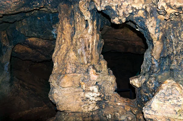 August 2021 Simferopol Region Republic Crimea Excursion Tourists Red Cave — Stock Photo, Image