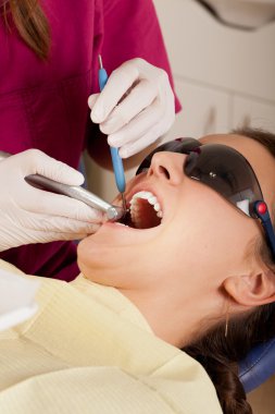 Stomatology eğlenceli: diş sondaj