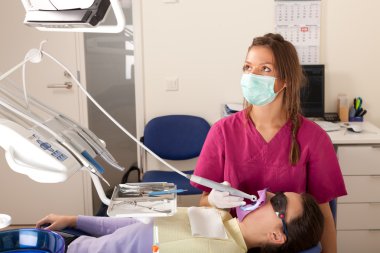 Stomatology eğlenceli: video modu