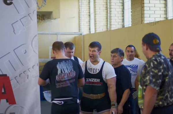 Wettkämpfe im Powerlifting — Stockfoto