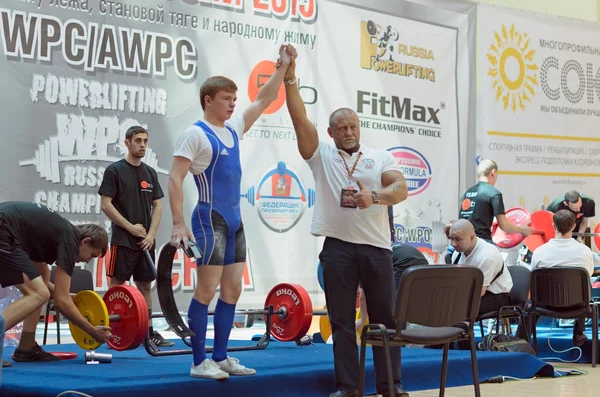 Mästerskapet av Ryssland på styrkelyft i Moskva. — Stockfoto