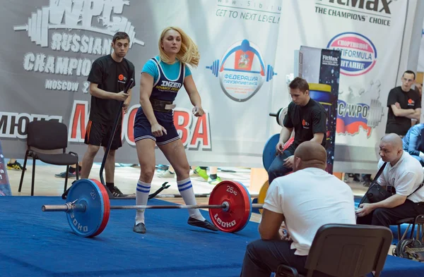 对举重在莫斯科的俄罗斯冠军. — 图库照片
