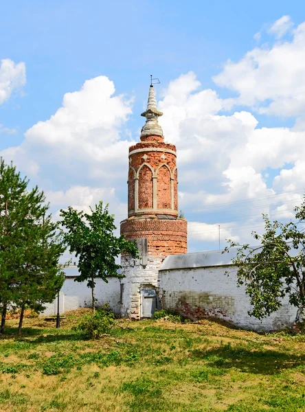 Mănăstirea Bobrenev fondată în secolul XIV, Rusia . — Fotografie, imagine de stoc