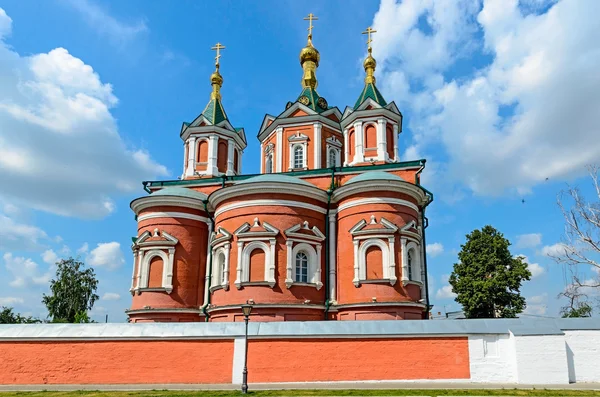 Architektura kolomna Kremlu, město kolomna, Rusko. — Stock fotografie