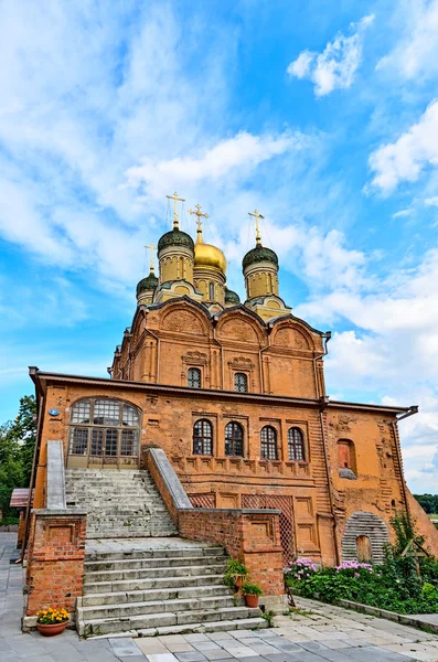 Kathedrale, das Znamensky-Kloster in Moskau. — Stockfoto