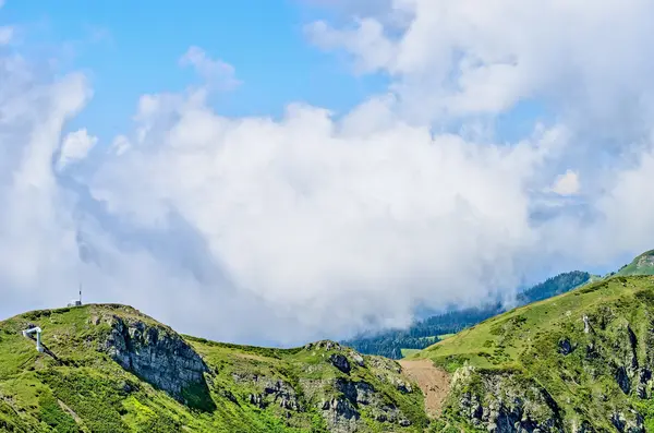 Manzara ve görünümlerini krasnaya polyana, Soçi. — Stok fotoğraf