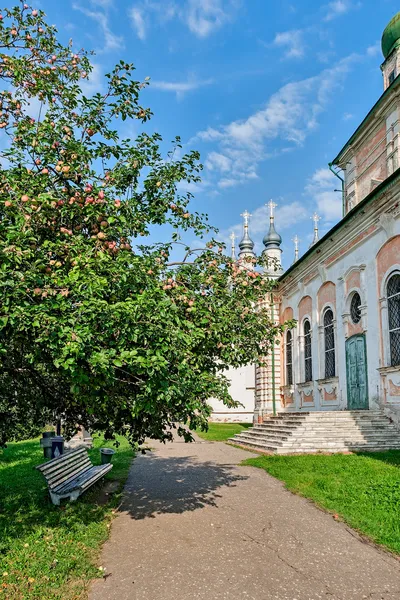 Die Kirche des Goldenen Rings Russlands. — Stockfoto