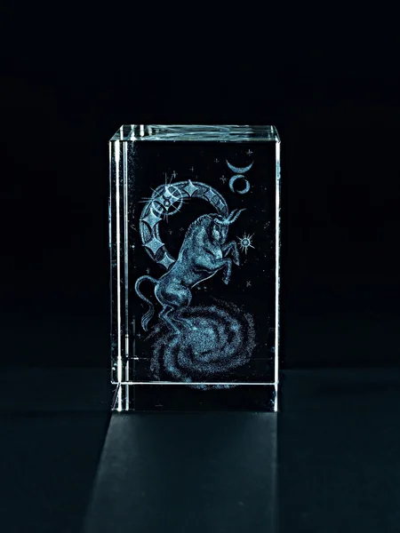 Glass items with volumetric laser engraving. — Stock Photo, Image