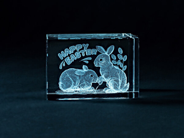 Glass items with volumetric laser engraving.