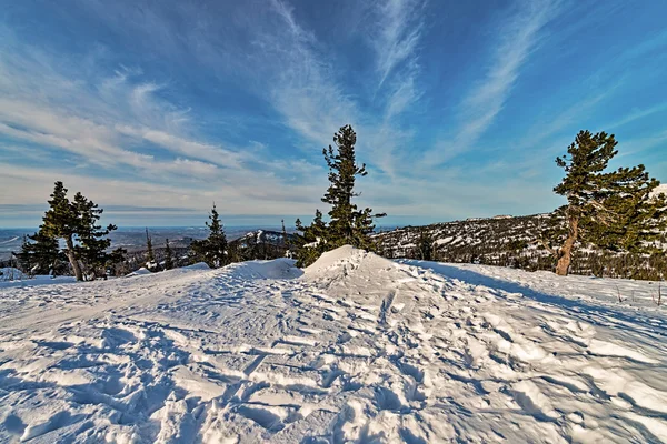 Ski resort sheregesh, kemerovo region, Ryssland. — Stockfoto