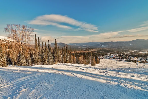 Ski resort sheregesh, kemerovo region, Ryssland. — Stockfoto