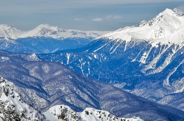 Olimpijskiej narciarzy szlak Chutor rosa. — Zdjęcie stockowe