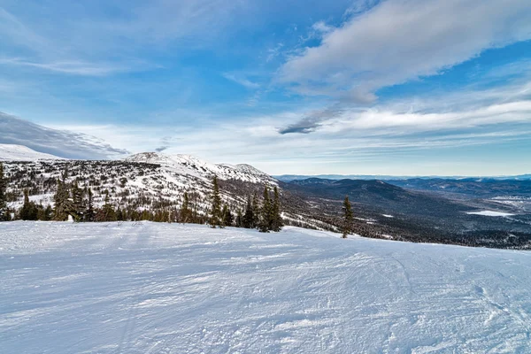 Station de ski Sheregesh, région de Kemerovo, Russie . — Photo