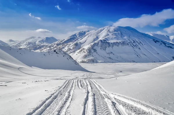 Vulcões da Península de Kamchatka, Rússia . — Fotografia de Stock