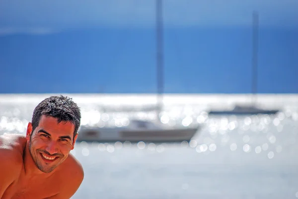 Man op het strand Rechtenvrije Stockfoto's