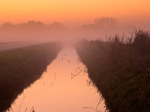 Orange rural canal — Stock Photo, Image