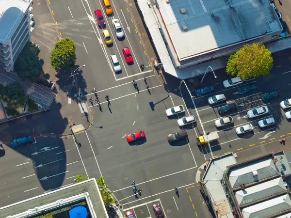 Város crossroad jelenet Stock Kép