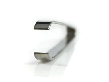 beyaz izole cımbız