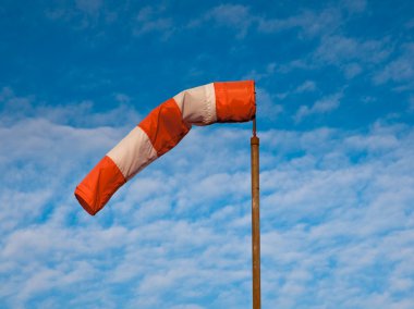 Rüzgar sock mavi gökyüzü