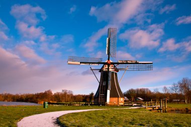 Rüzgar değirmeni Hollanda