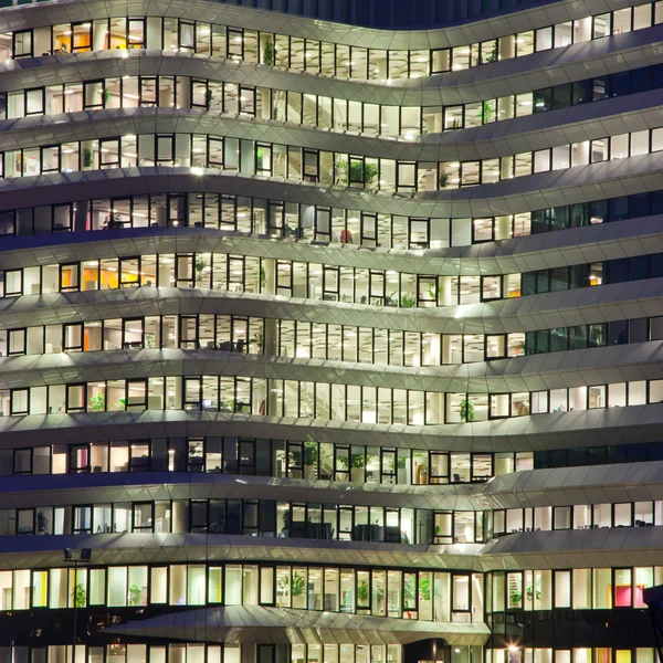 Hospital edifício luzes — Fotografia de Stock