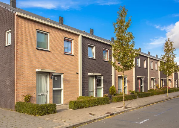 Moderne straat terras huizen — Stockfoto