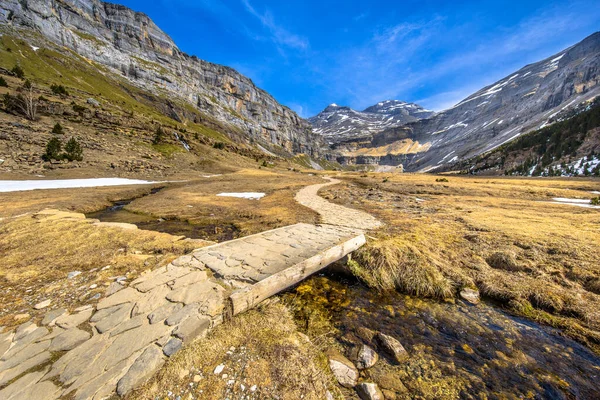 Track Ordesa Valley Canyon Early April Classic Walk Spanish Pyrenees — Stock Photo, Image