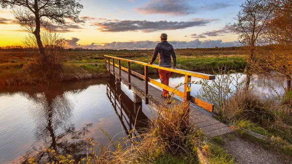 Walker Crossing Bridge River Dutch Countryside National Park Landscape Drentsche — Stock Photo, Image