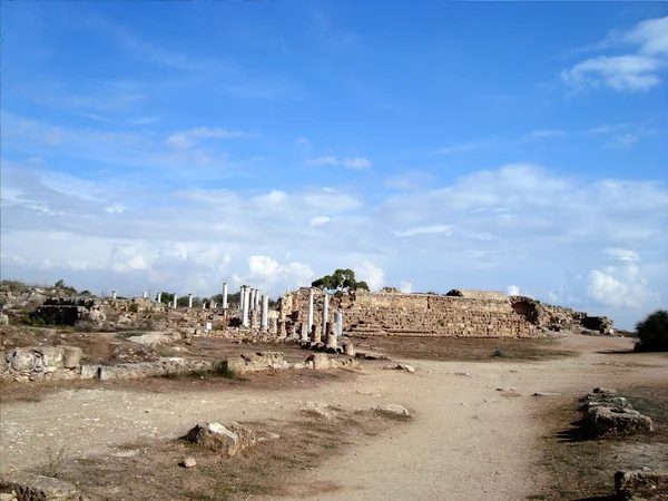 Banhos romanos antigos. Vista geral. Salamis . — Fotografia de Stock