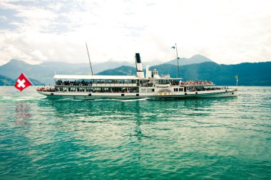 İsviçre (Vierwaldstattersee) gölde tekne Buhar