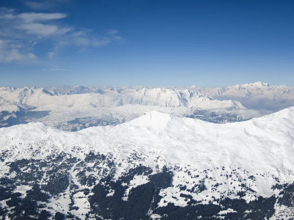 Pohled do lyžařských areálů v lenzerheide, Graubünden, Švýcarsko — Stock fotografie