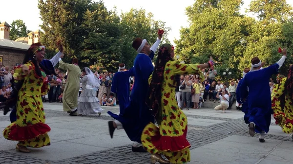 Folkloric dance groups — Stock Photo, Image