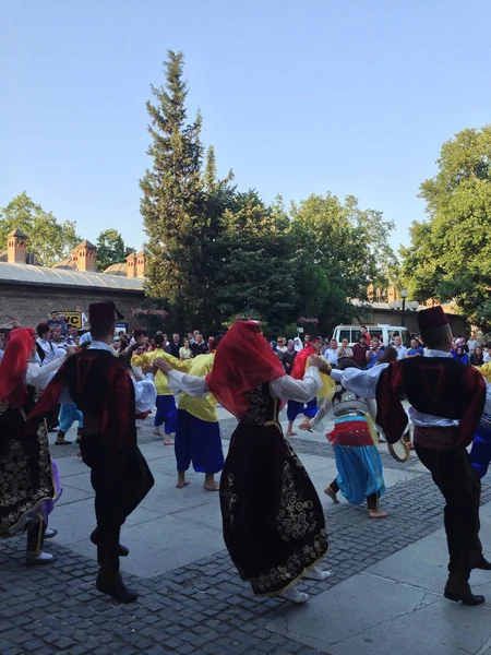 Gruppi di danza folcloristica — Foto Stock