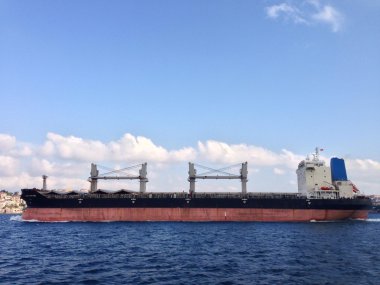 İstanbul siluet with sea