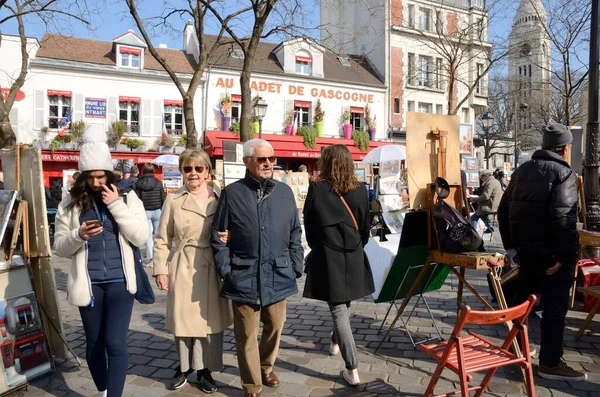 Paryż Francja Marca 2022 Ludzie Placu Montmartre Paryżu Francja — Zdjęcie stockowe