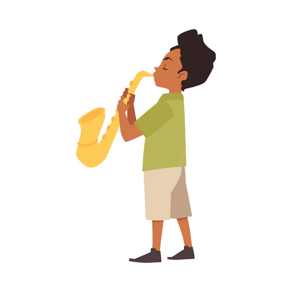 Дитячий мультиплікаційний персонаж грає на саксофоні плоский Векторні ілюстрації ізольовані . — стоковий вектор