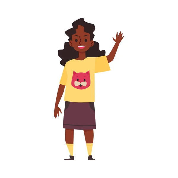 Alegre chica africana ondea su mano en saludo amistoso en vector plano — Vector de stock