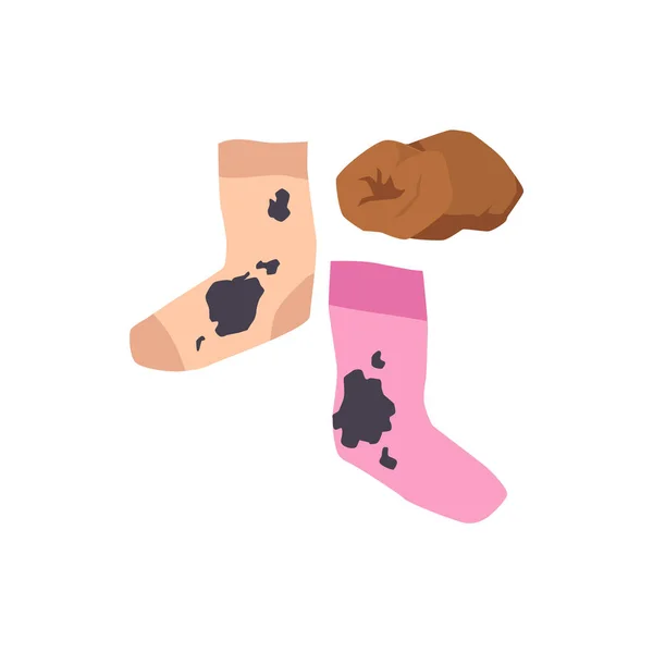 Hromada Oblečení Plochém Vektorovém Obrázku Různé Špinavé Ponožky Špinavými Skvrnami — Stockový vektor