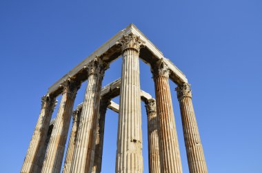 Olimpiya-zeus Tapınağı. Atina