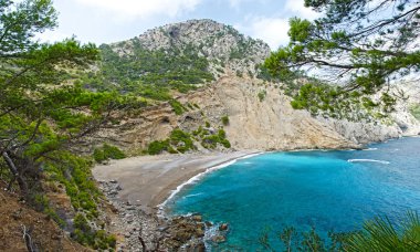Coll baix. Cap de formentor. Mayorka