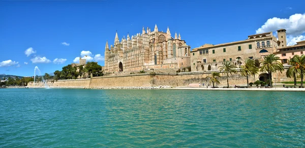 La Catedral de Santa María de Palma, Mallorca. La Seu. —  Fotos de Stock